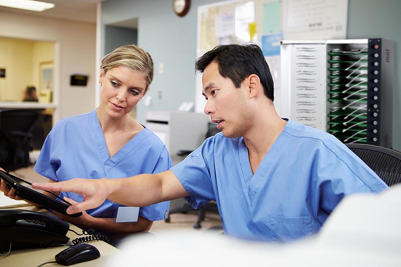 The use of tablet technology in the medical / healthcare industry to improve workflow